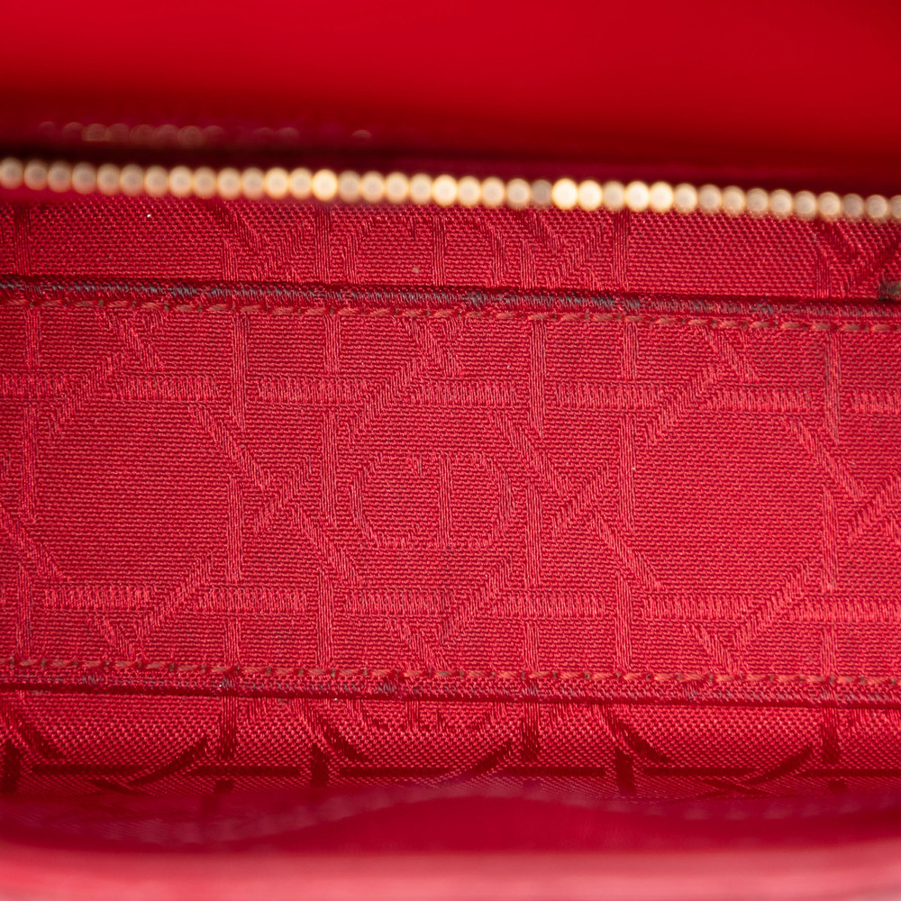 Pre-Loved Dior Mini Patent Cannage Lady Dior - Picture 4 of 8
